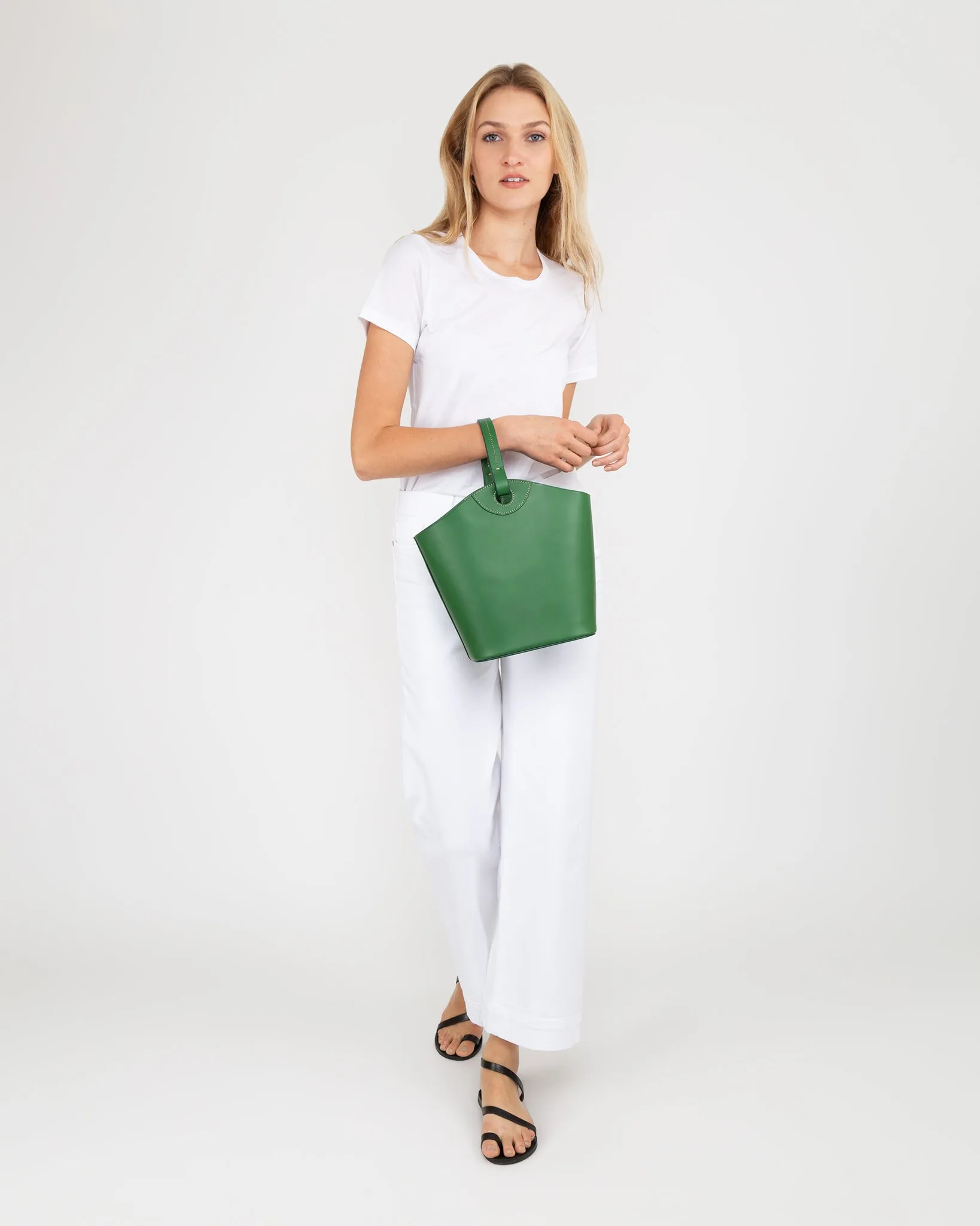 Bucket Tote in Green Leather