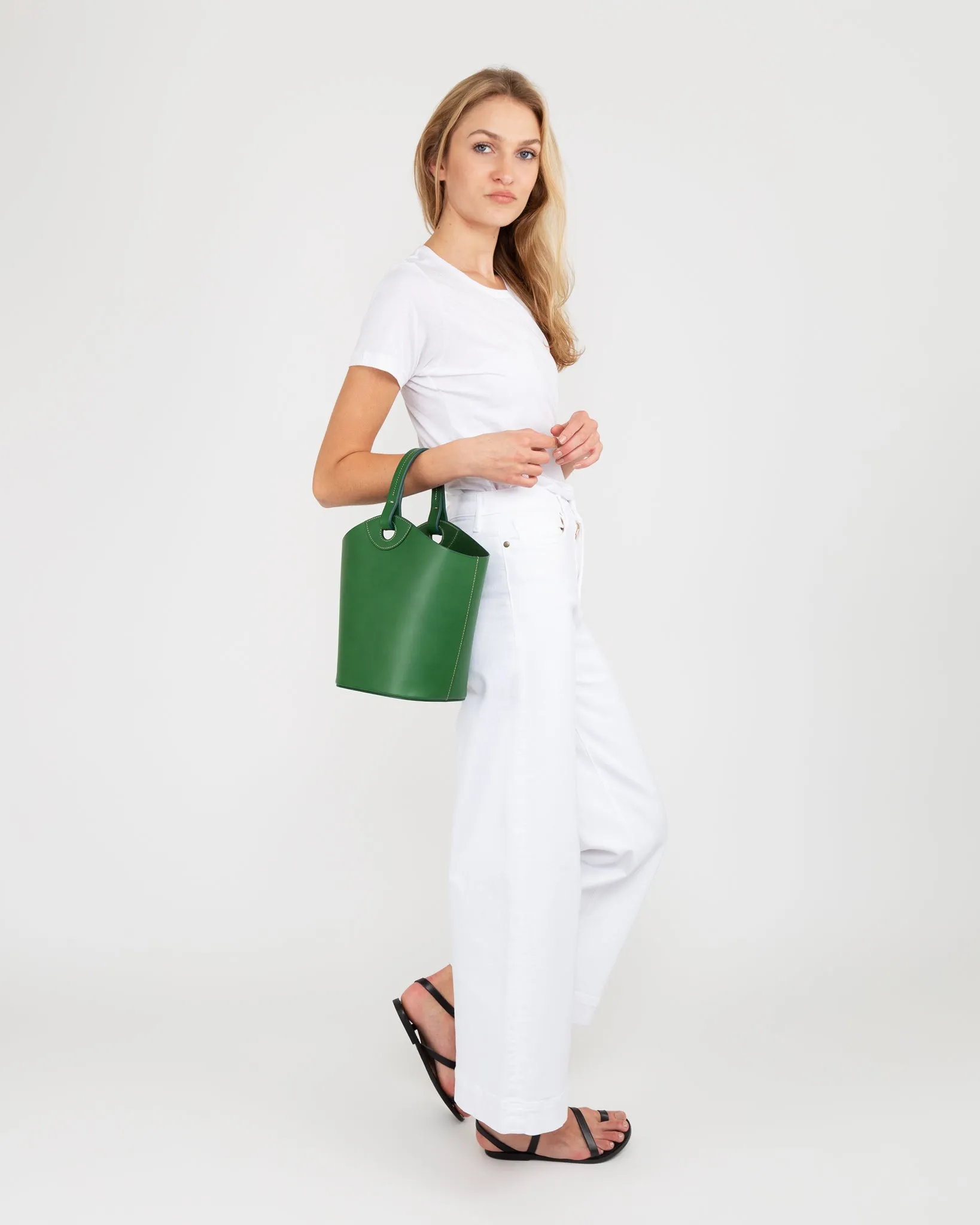 Bucket Tote in Green Leather