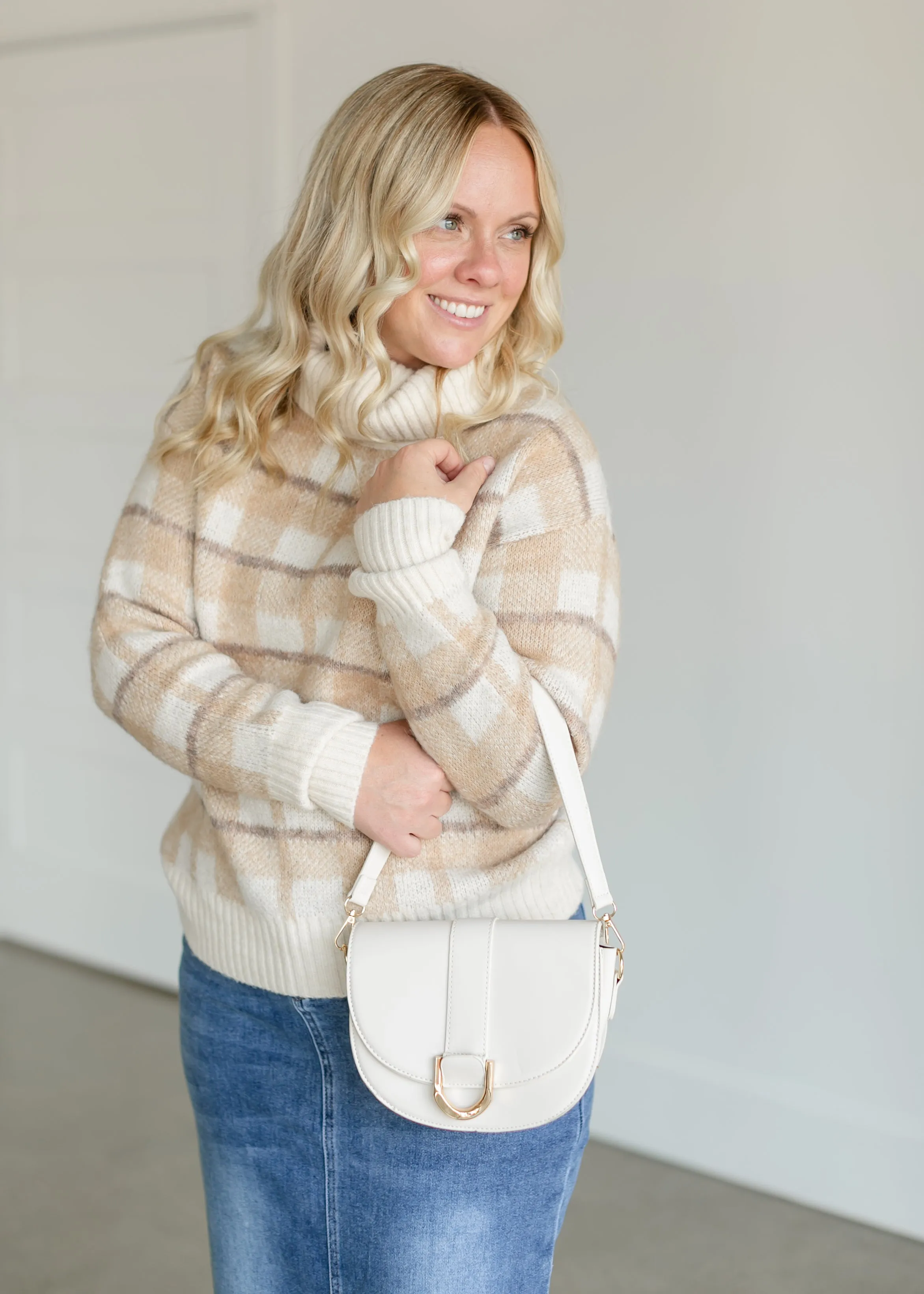 Ivory Saddle Bag