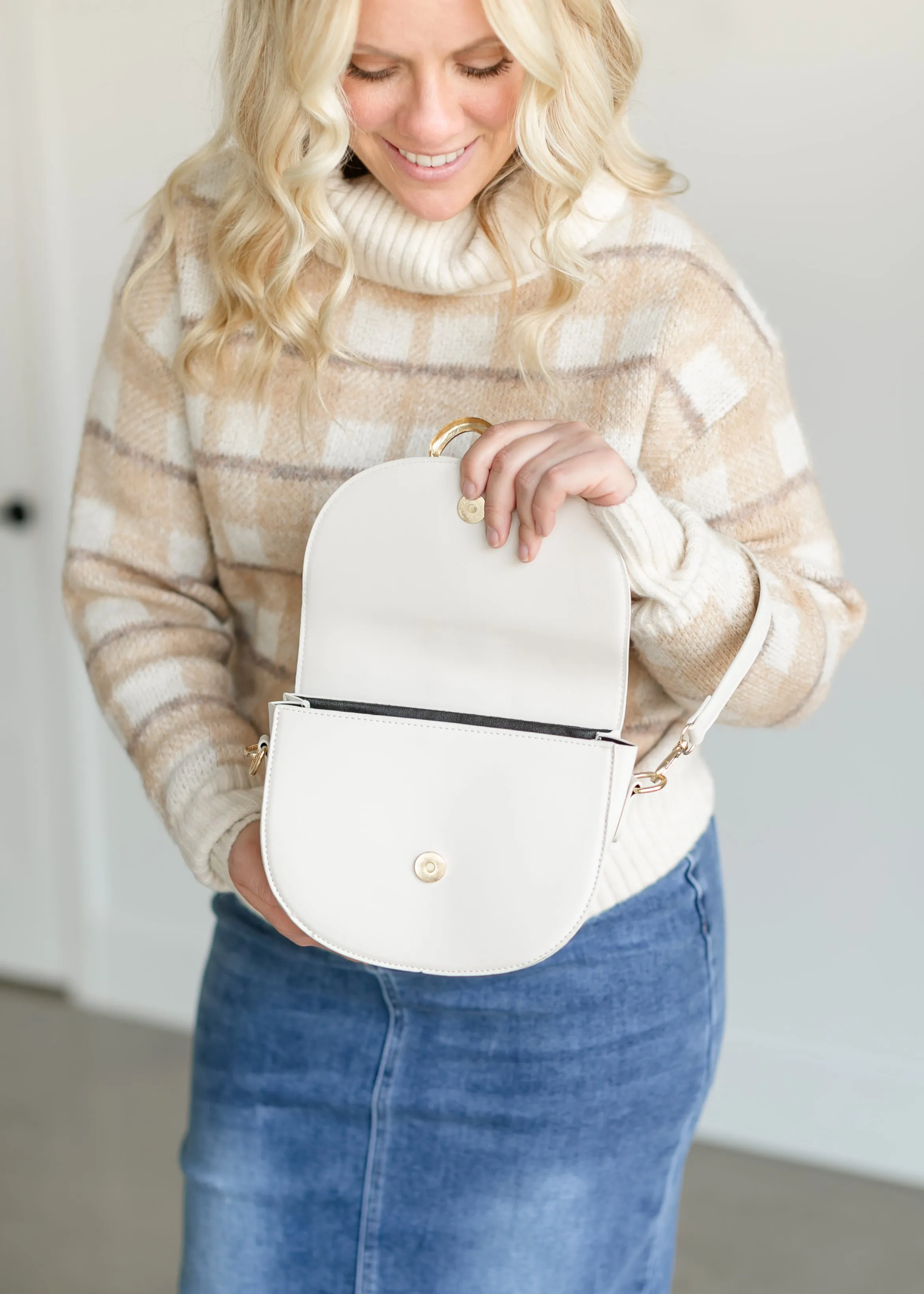 Ivory Saddle Bag