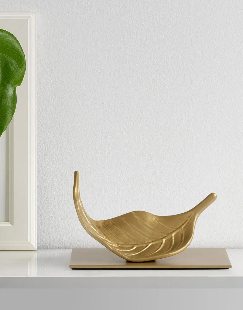 Markniva leaf brass