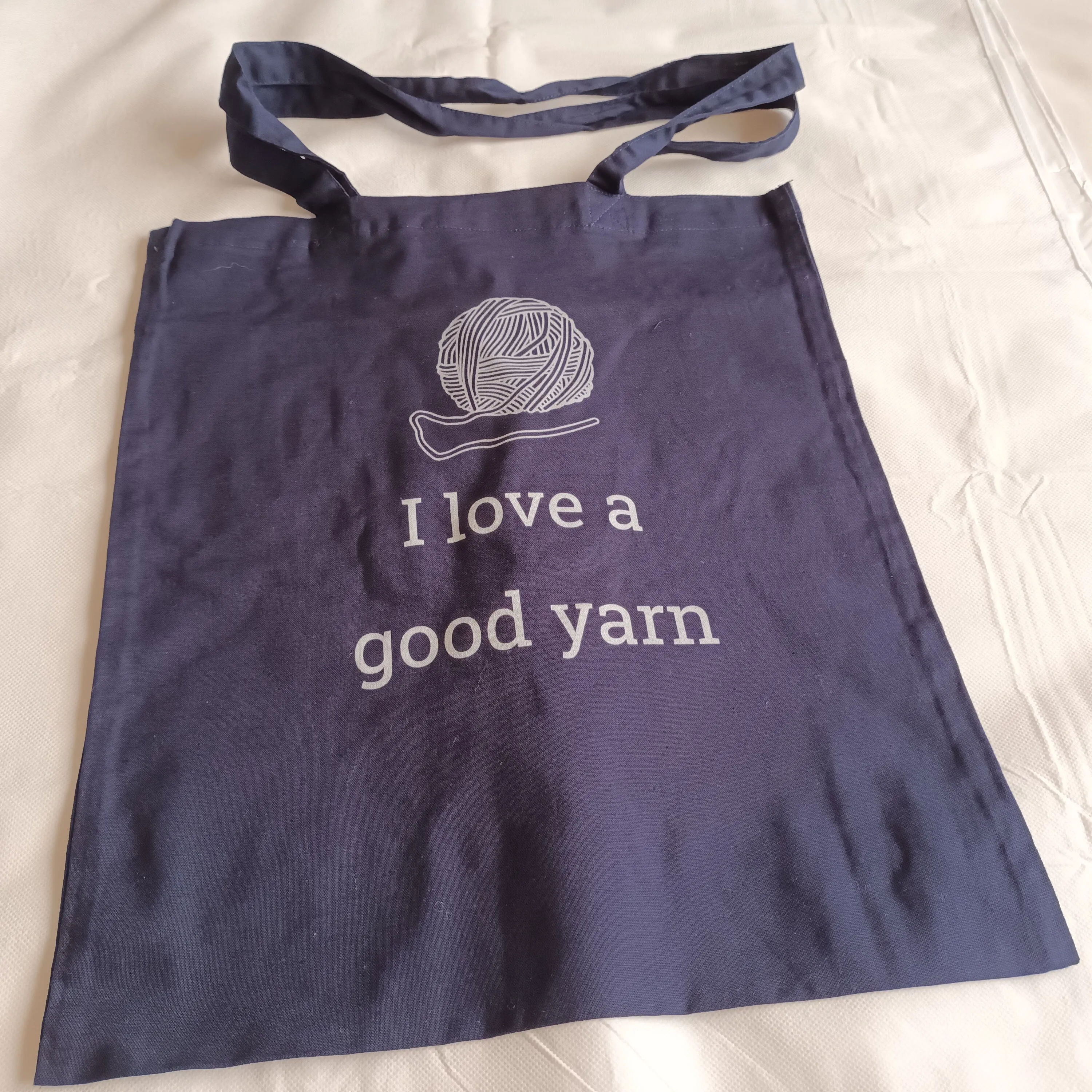 Navy Light Tote Bag - I love a good yarn